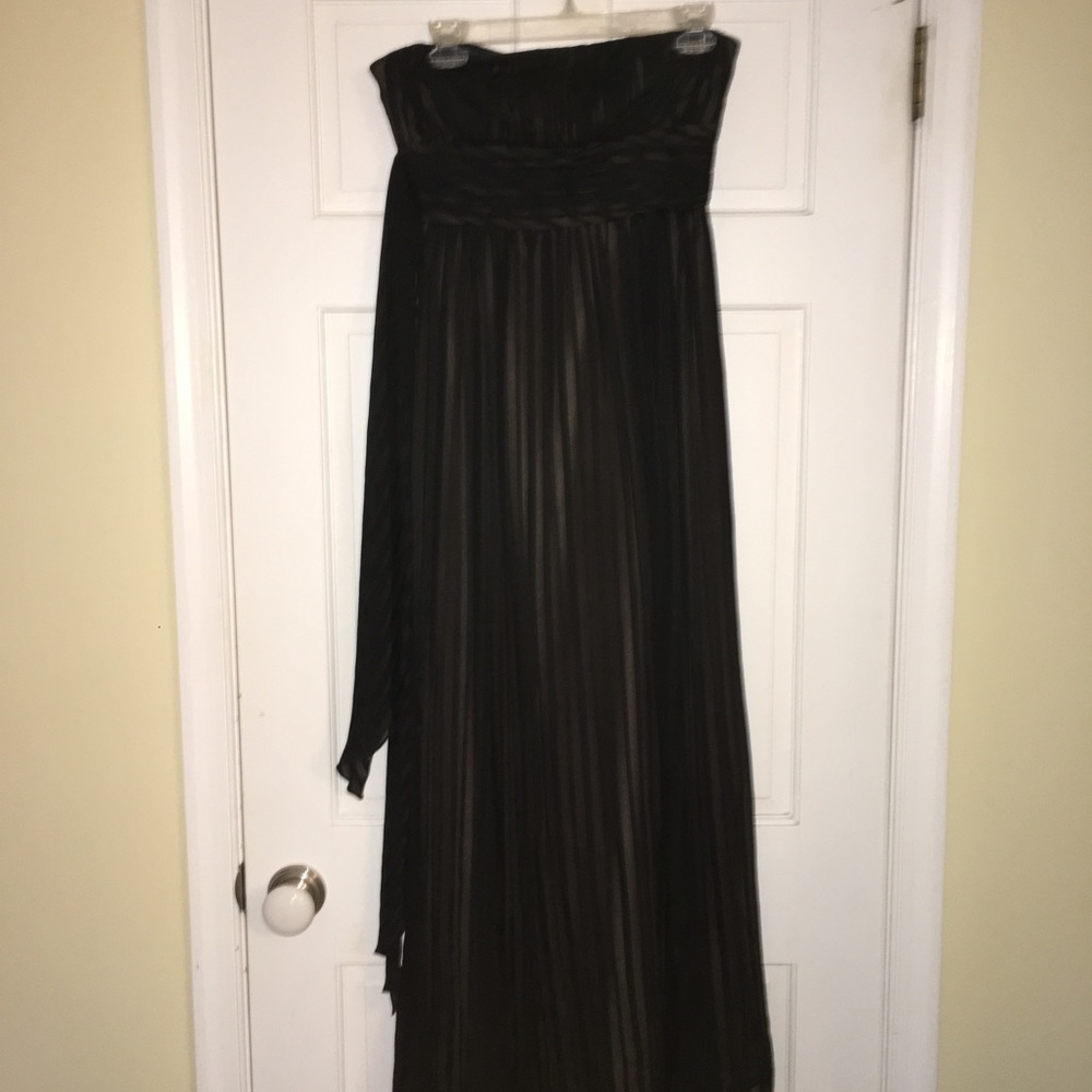Long strapless dress